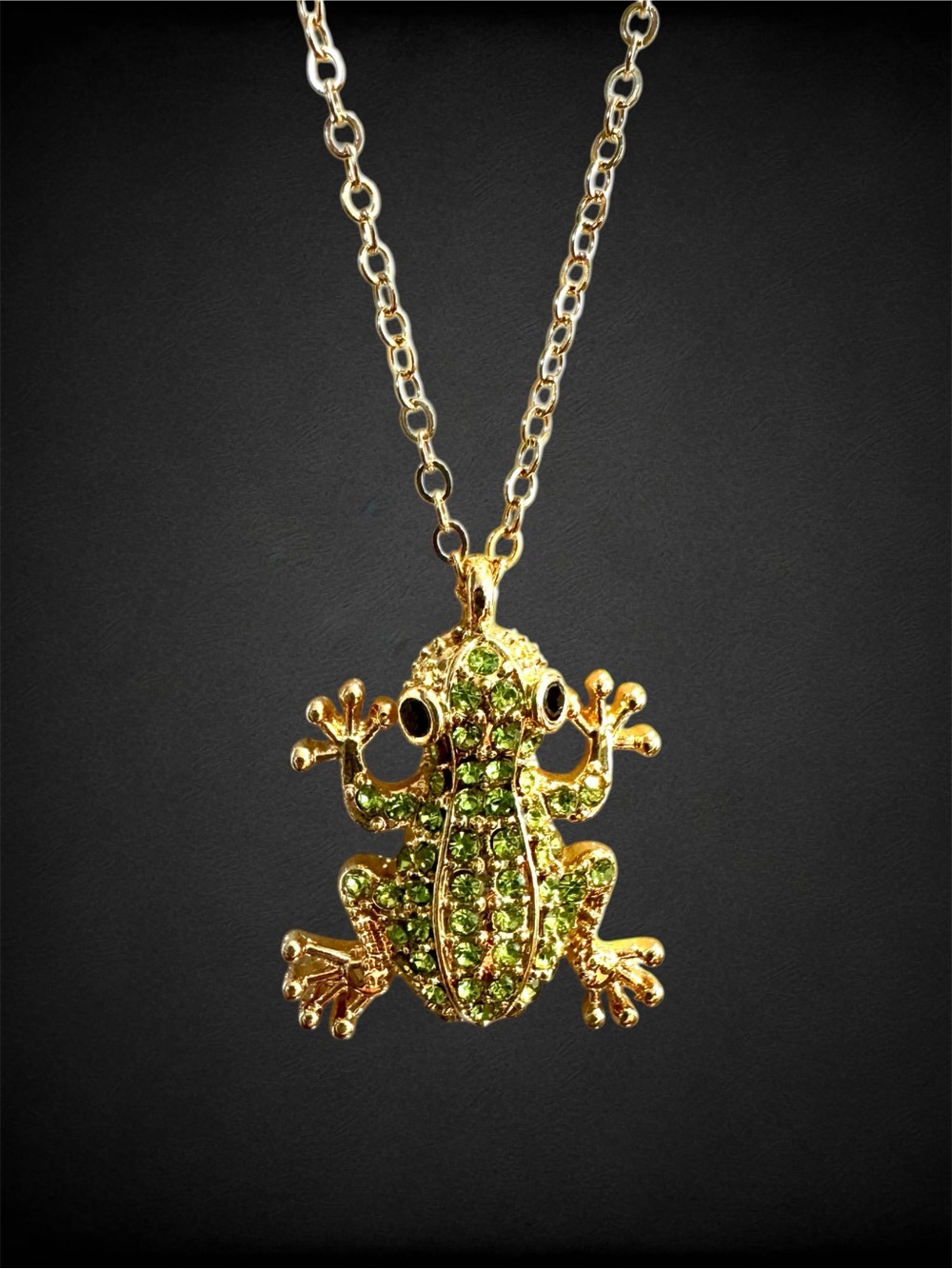 Gold and Green Frog Pendant Necklace chain 17” with 2” extension frog 1” long